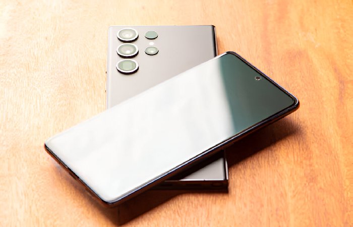 Design and Display_ Sleek, Durable, and Brighter Than Ever