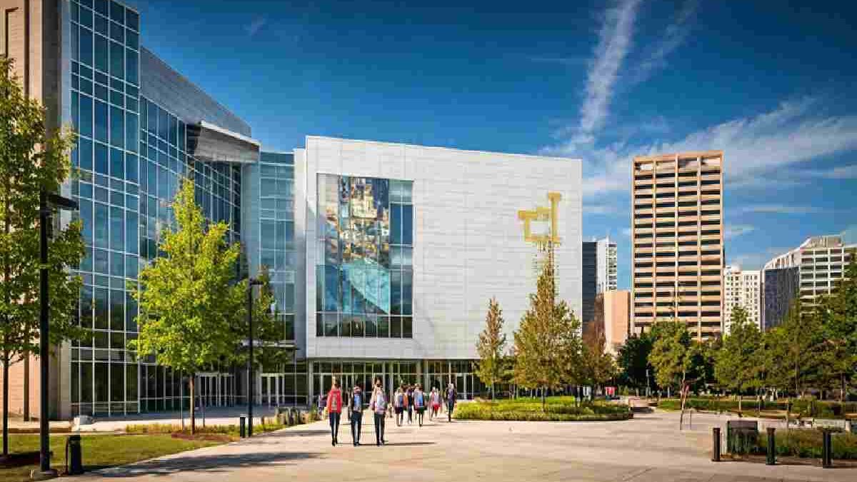 Discovering the Georgia Institute of Technology Experience